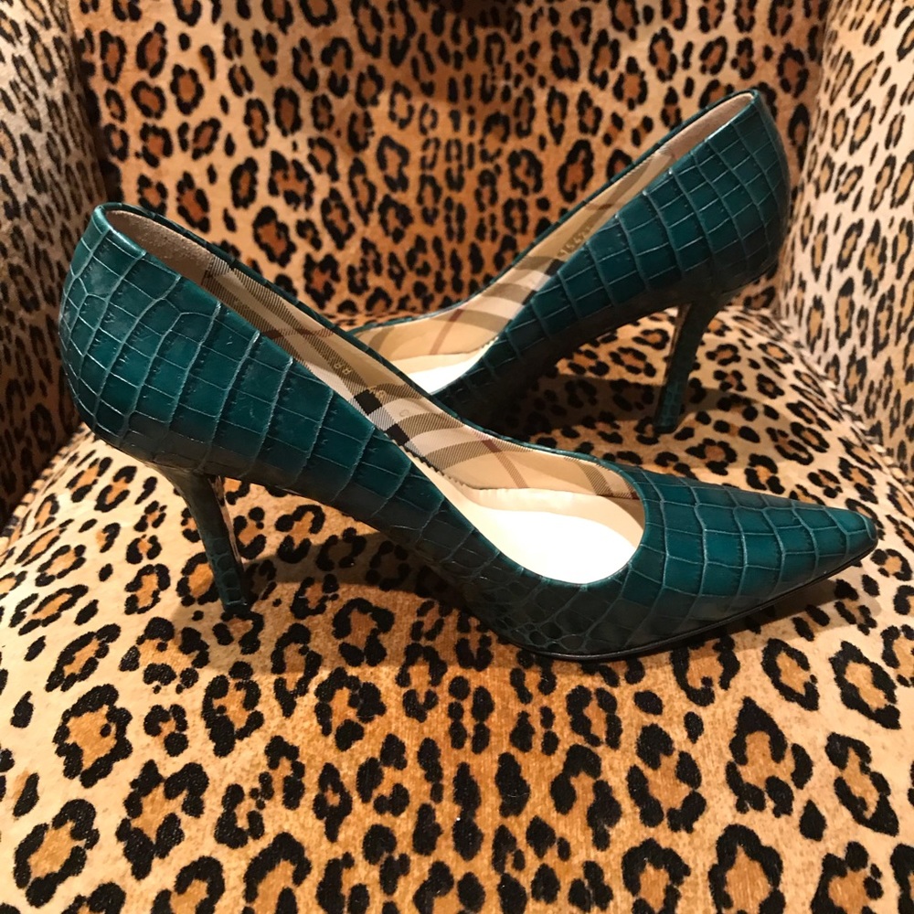Burberry heels